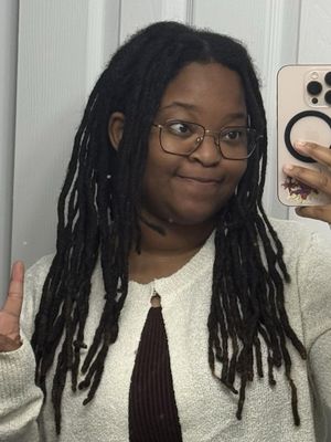 Debriana, 25