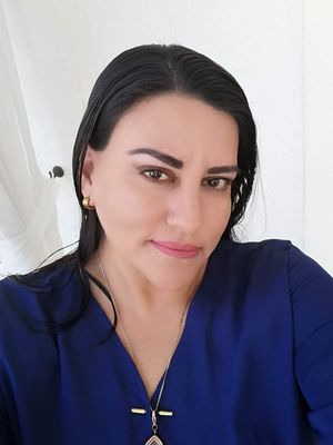 Ana Lucia, 51