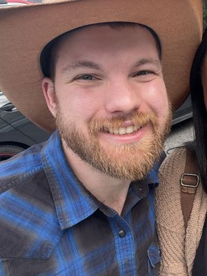 Robert, 27