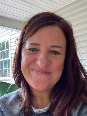 Evelyn, 51