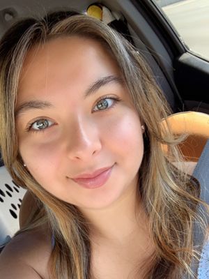 Amanda, 25
