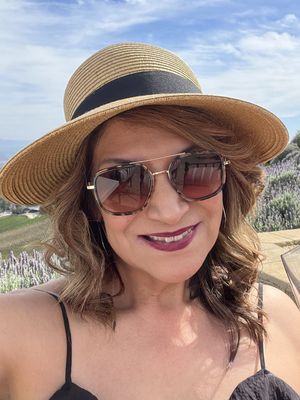 Alma, 57
