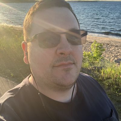 Jonathan, 38