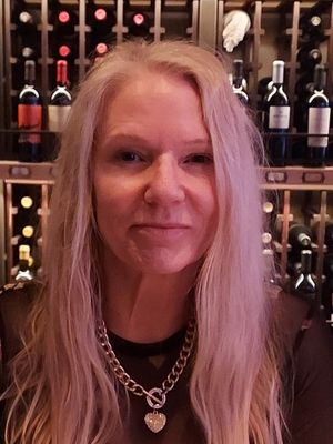 Michelle, 62