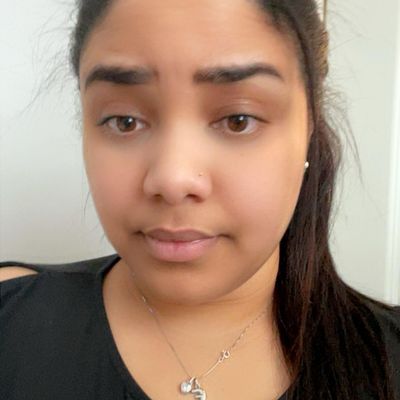 Eny, 26
