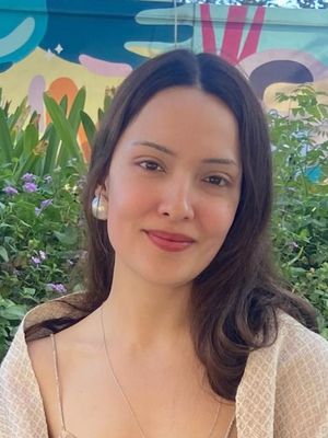 Frida, 29
