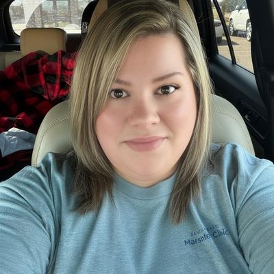 Ashley, 37