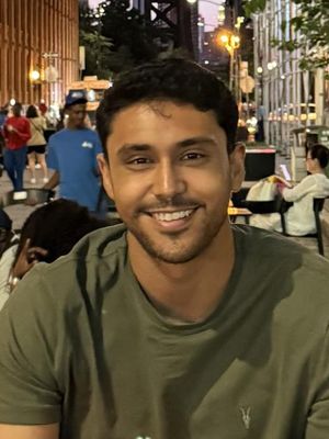 Erik, 24