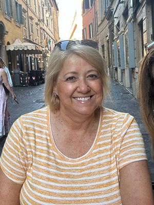 Marci, 56
