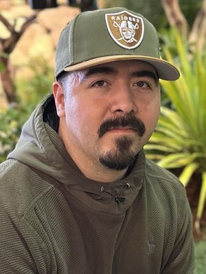 Joel, 33
