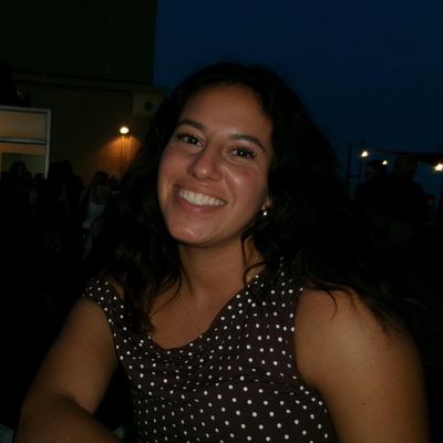 Cece, 25