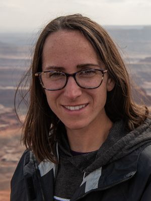 Alyssa, 32