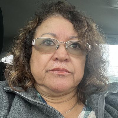 Cida, 53