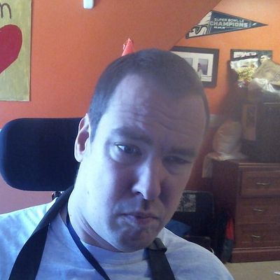 Tom, 43
