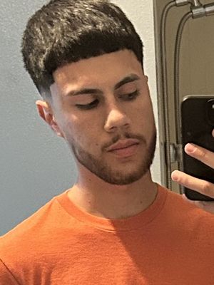 Gus, 21