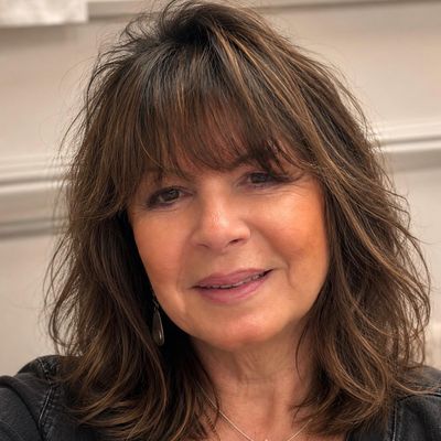 Roseann, 69