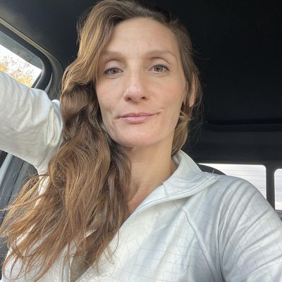 Leeann, 43