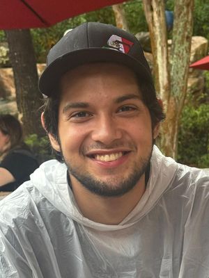 Diego, 23