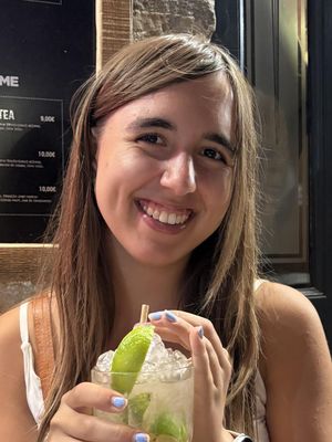 Erika, 23