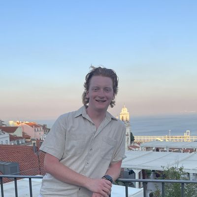 Emmanuel, 21
