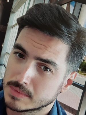 William, 33
