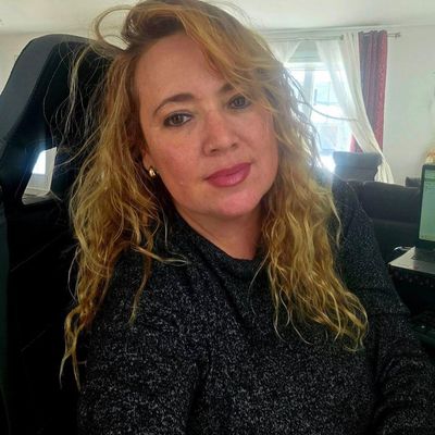 Theresa, 51