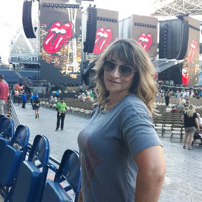 Colleen, 61