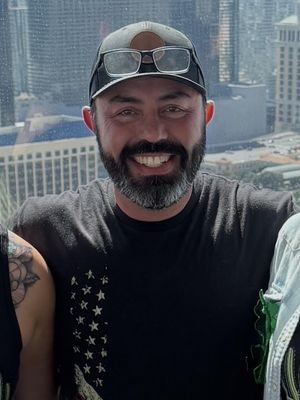 Eli, 49